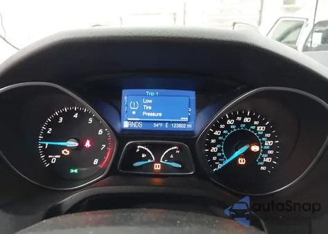 2012 Ford Focus Sel z USA, uszkodzony, nr VIN 1FAHP3M28CL478591